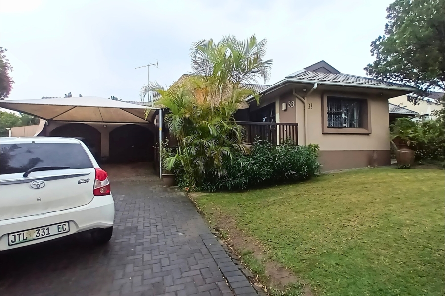 4 Bedroom Property for Sale in Beacon Bay Eastern Cape